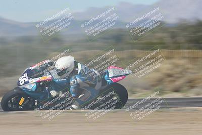 media/Jan-18-2026-CVMA (Sun) [[519f600f45]]/Race 10-Formula Lightweight Twins Shootout/